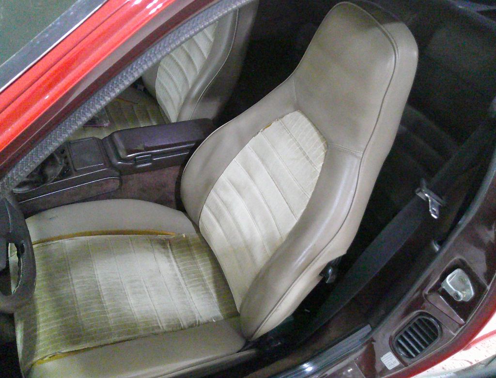 1984 Porsche 944 - Photo 21