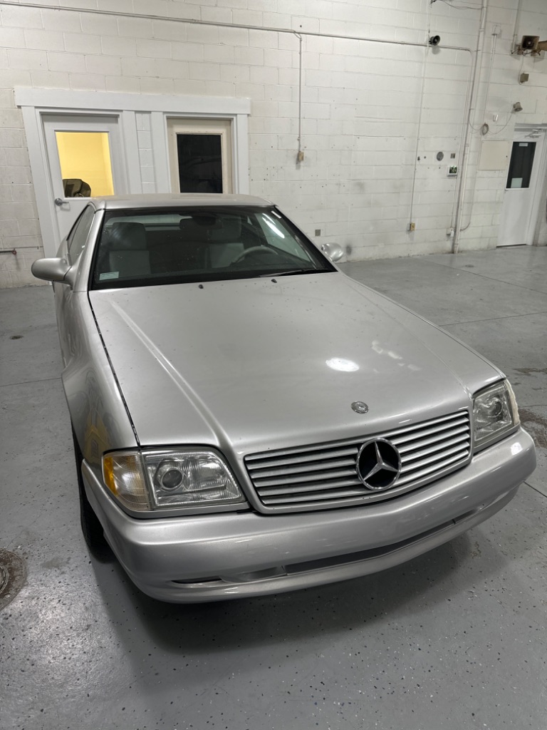 2002 Mercedes-Benz SL-Class