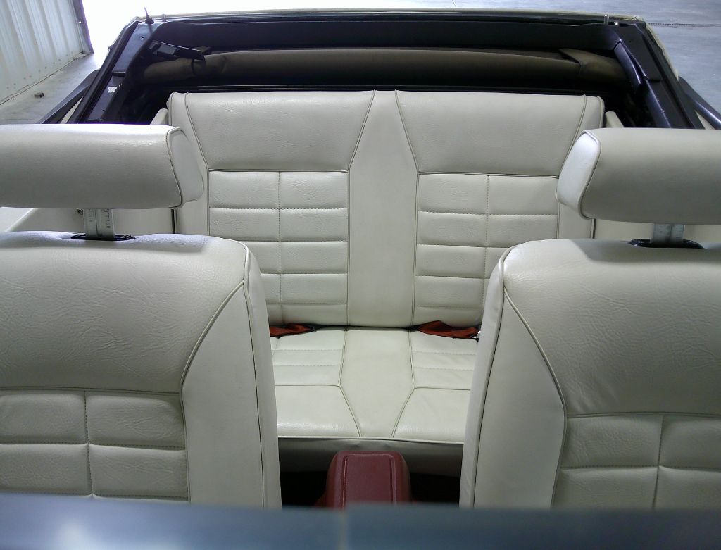 1985 Ford Mustang - Photo 30