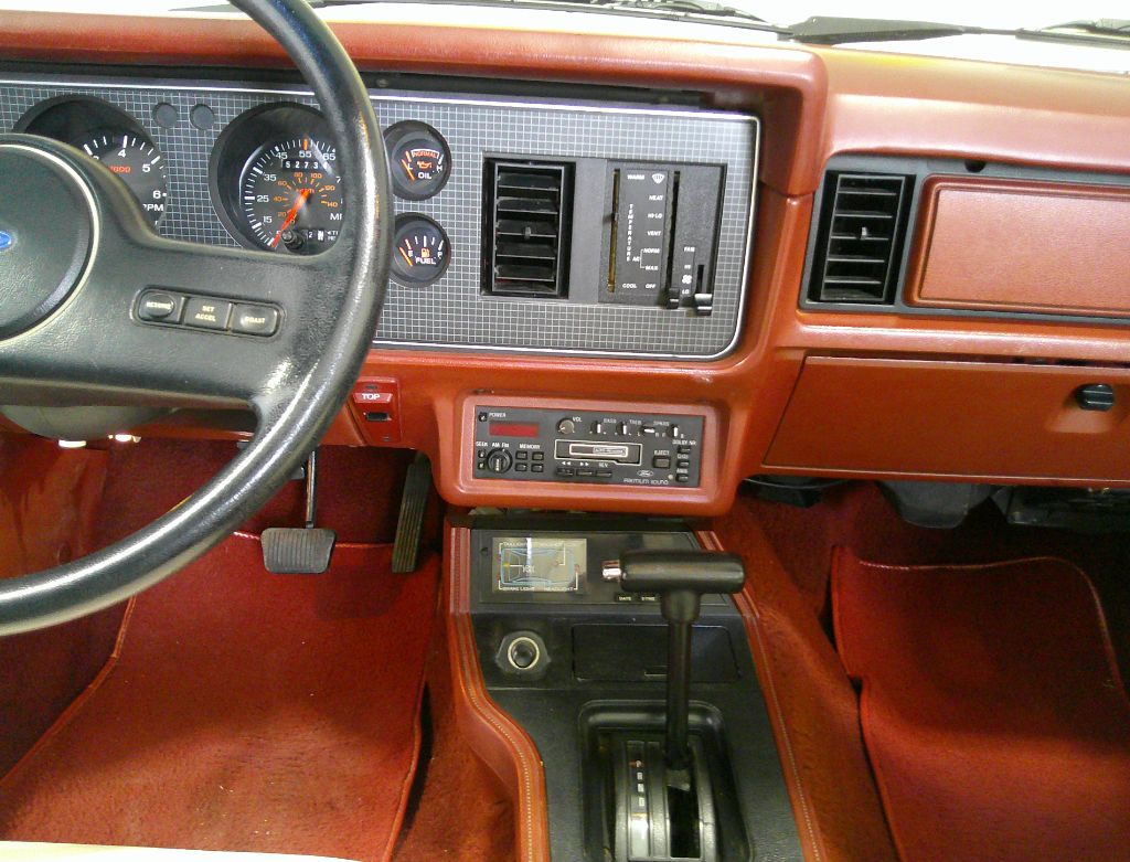 1985 Ford Mustang - Photo 22