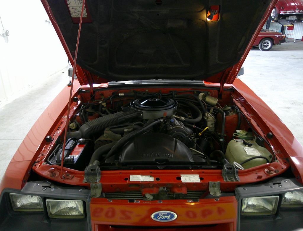 1985 Ford Mustang - Photo 35