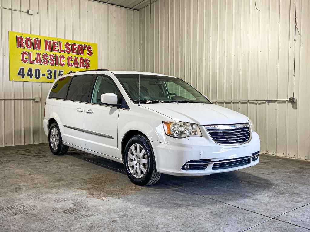 2014 Chrysler Town & Country