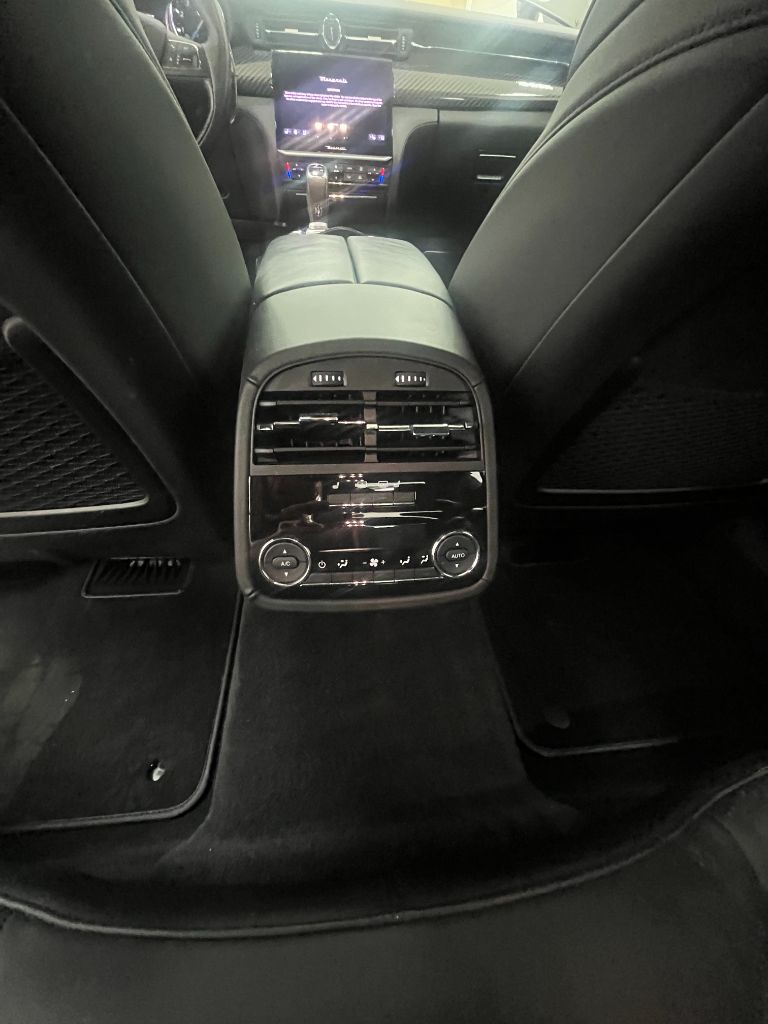 2021 Maserati Quattroporte Trofeo - Photo 16