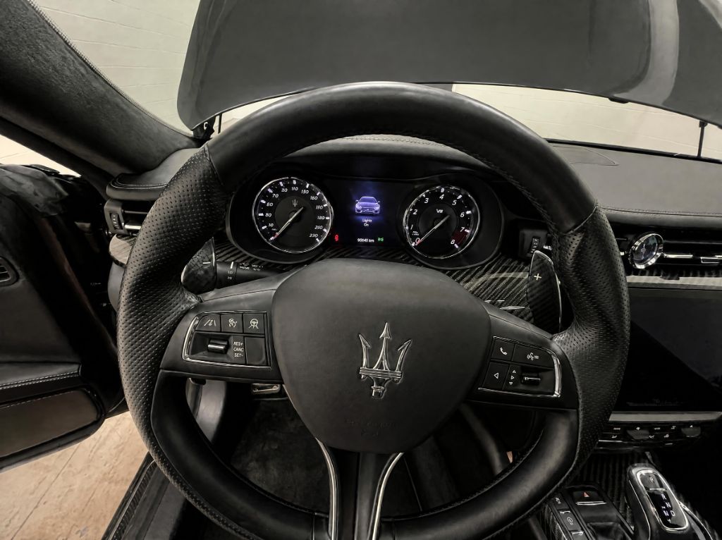 2021 Maserati Quattroporte Trofeo - Photo 6